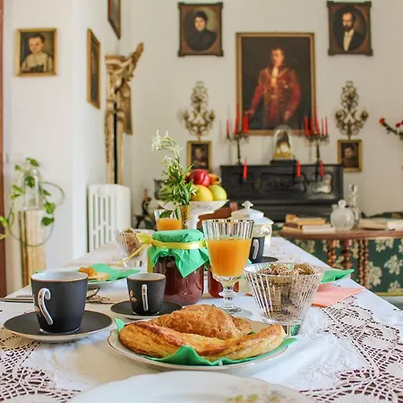 Bed & Breakfast Palazzo Sambiasi Lecce