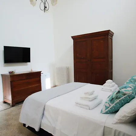 Bed & Breakfast Palazzo Sambiasi