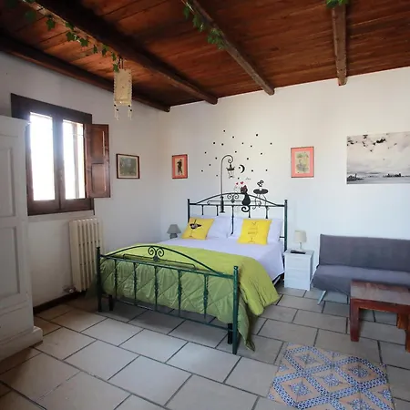 Palazzo Sambiasi Bed & Breakfast Lecce