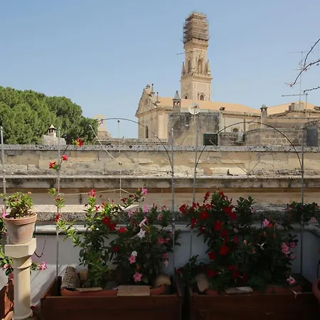 Palazzo Sambiasi Bed & Breakfast 3*