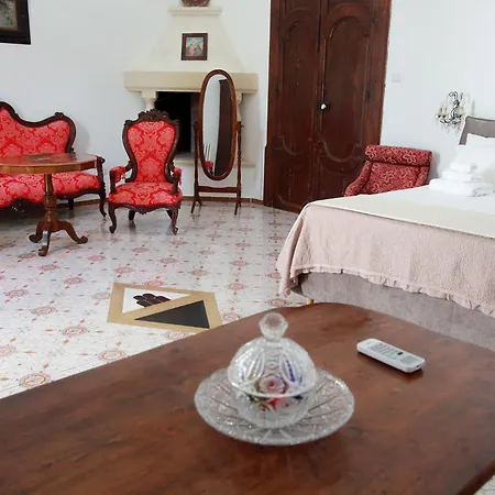 Palazzo Sambiasi Bed & Breakfast Lecce