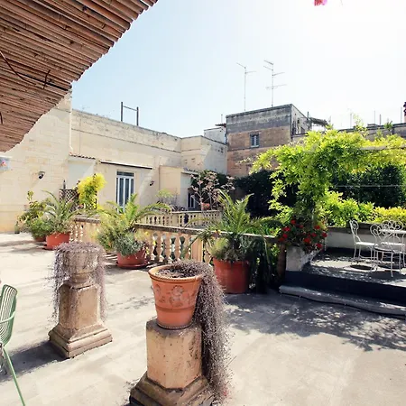 Palazzo Sambiasi 3* Lecce