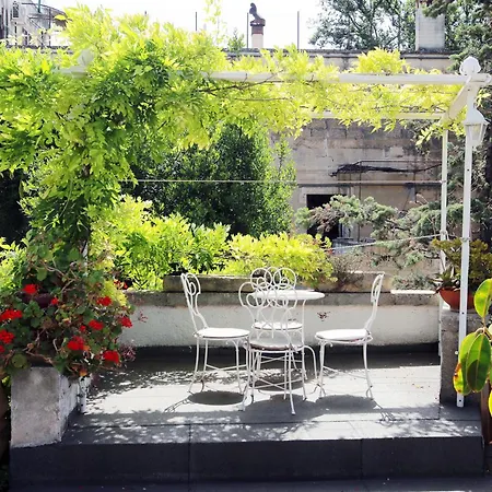Palazzo Sambiasi Bed & Breakfast