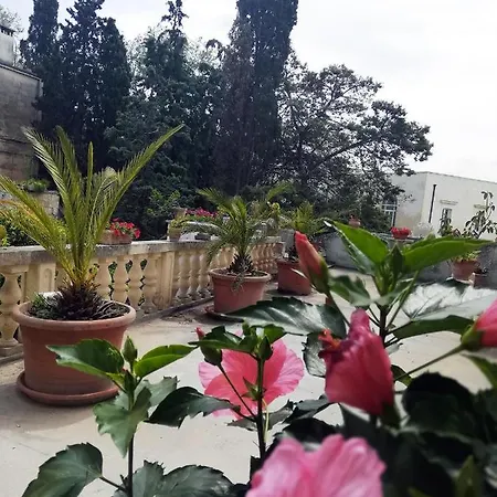 Palazzo Sambiasi فندق مبيت وإفطار ليتشي