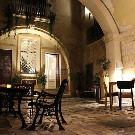 לינה וארוחת בוקר Palazzo Sambiasi