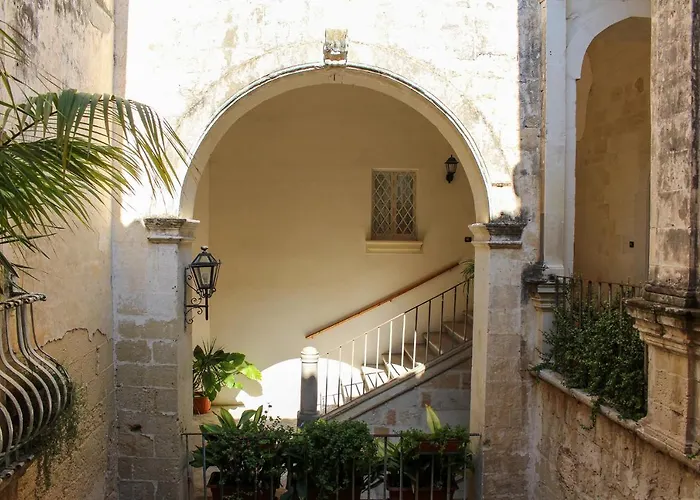 Palazzo Sambiasi