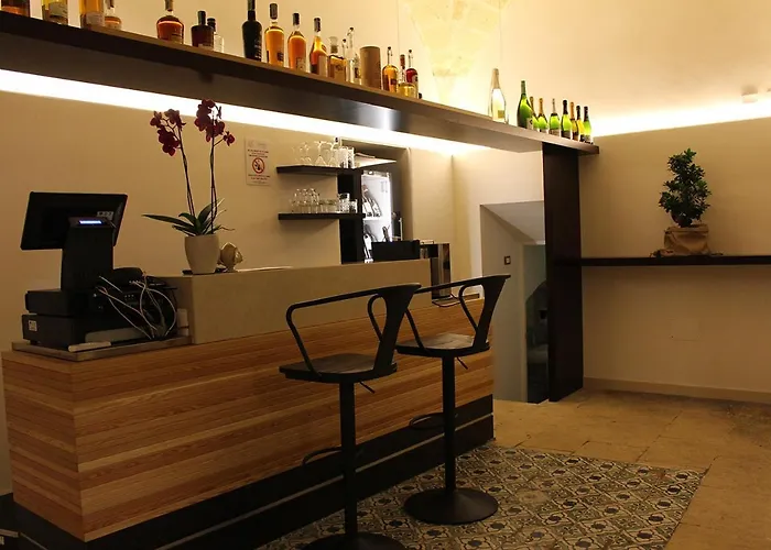 فندق مبيت وإفطار Palazzo Sambiasi 4*