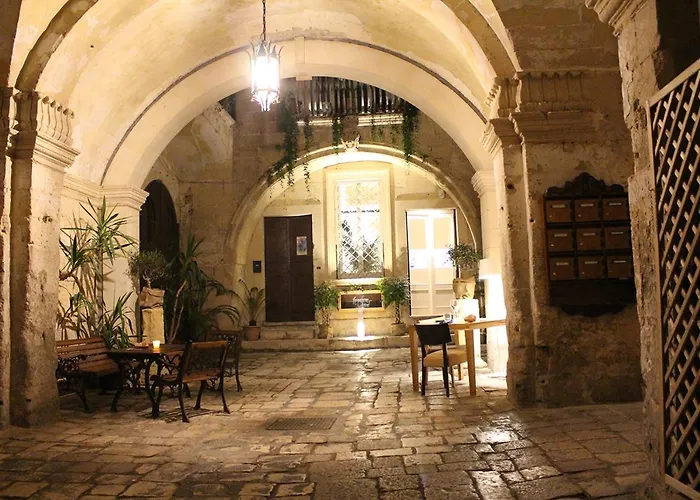 Palazzo Sambiasi 4* ليتشي